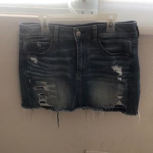 AMERICAN EAGLE MINI SKIRT SIZE 6 NEVER USED